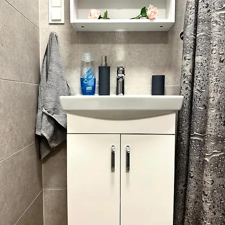 Zarembowicza 37 - Self Check-in 20h - Parking &lift Apartment Breslau
