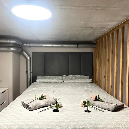 Apartament Zarembowicza 37 - Self Check-in 20h - Parking &lift Wrocław