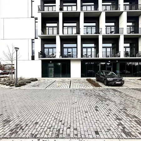 Zarembowicza 37 - Self Check-in 20h - Parking &lift Apartment